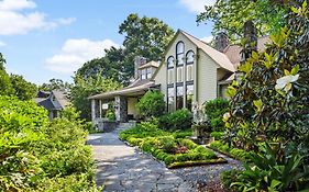 Stonehurst Place Atlanta Ga