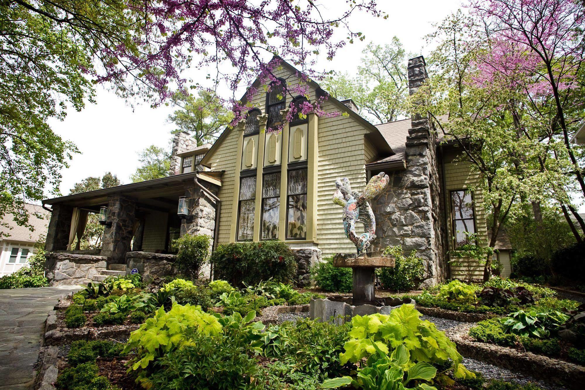 Stonehurst Place Bed & Breakfast Hotel Atlanta Exterior photo